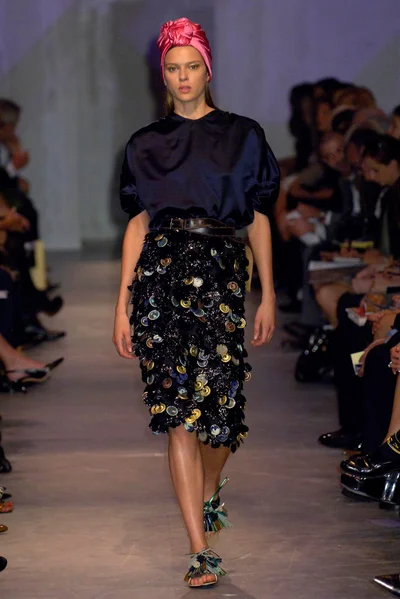 Look 42